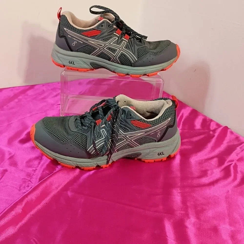 Asics shoes womens